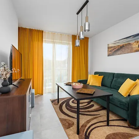 Unique Kampat With Balcony For 4 Guests By Renters Apartment Swinoujscie
