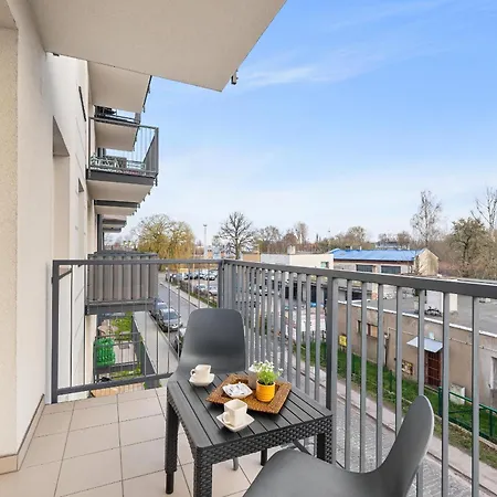 Unique Kampat With Balcony For 4 Guests By Renters Apartment Swinoujscie