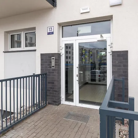 Unique Kampat With Balcony For 4 Guests By Renters Apartman Swinoujscie