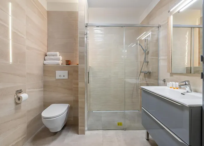 Unique Kampat With Balcony For 4 Guests By Renters Apartmán *