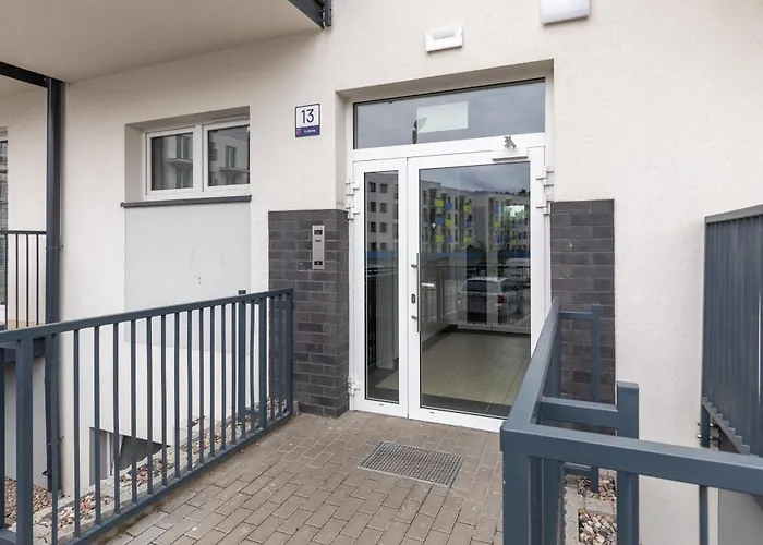 Unique Kampat With Balcony For 4 Guests By Renters Apartmán Svinoústí